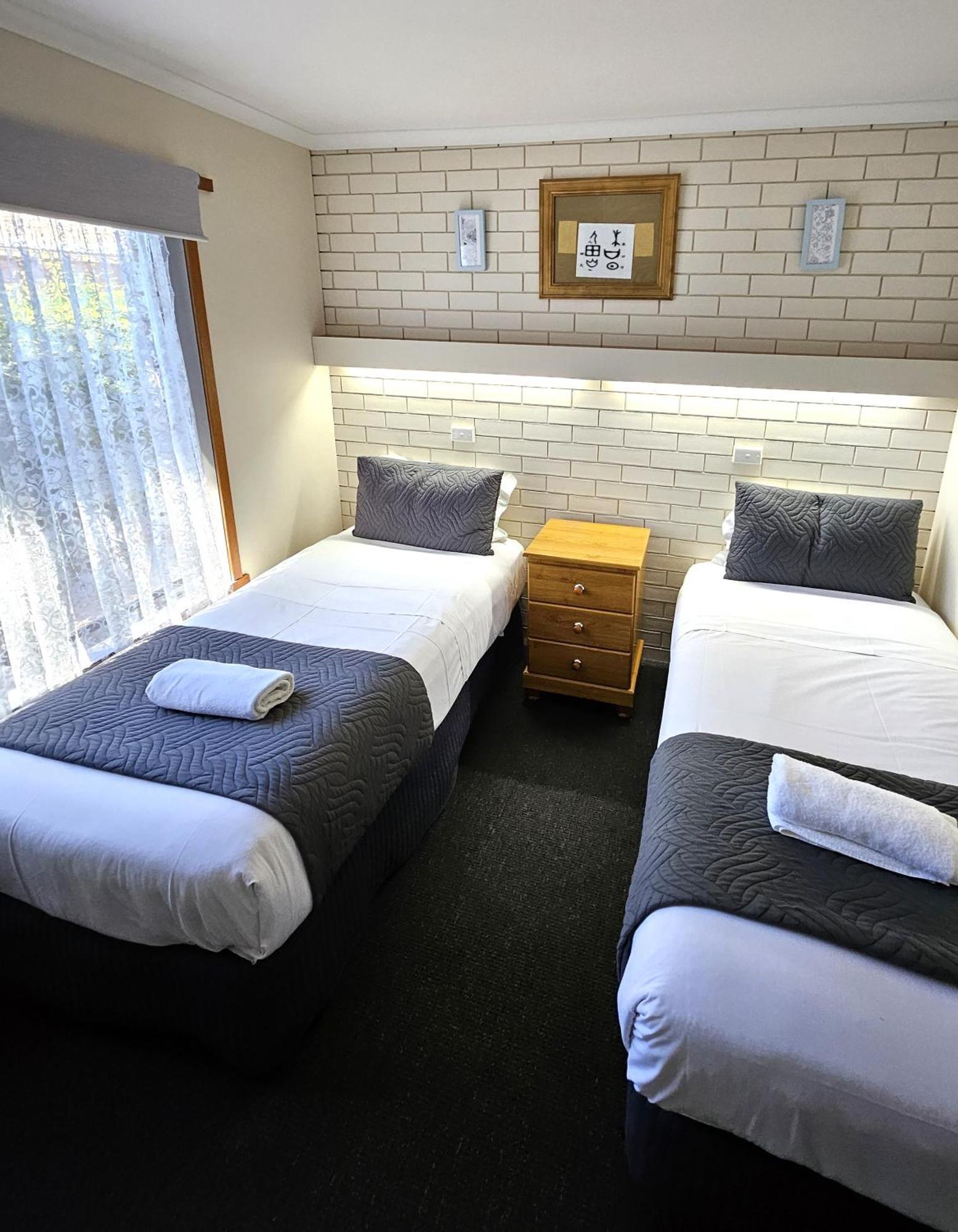 Alfred Motor Inn Ballarat Bagian luar foto
