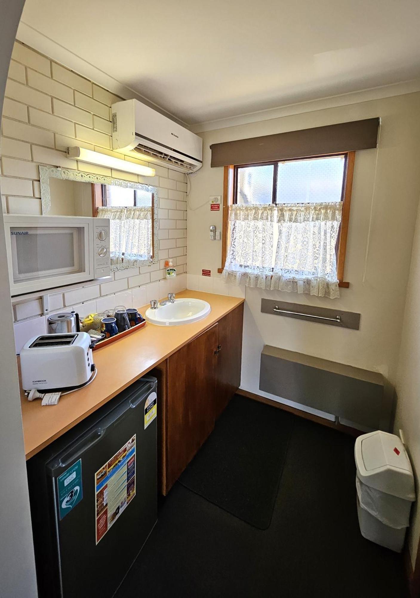 Alfred Motor Inn Ballarat Bagian luar foto