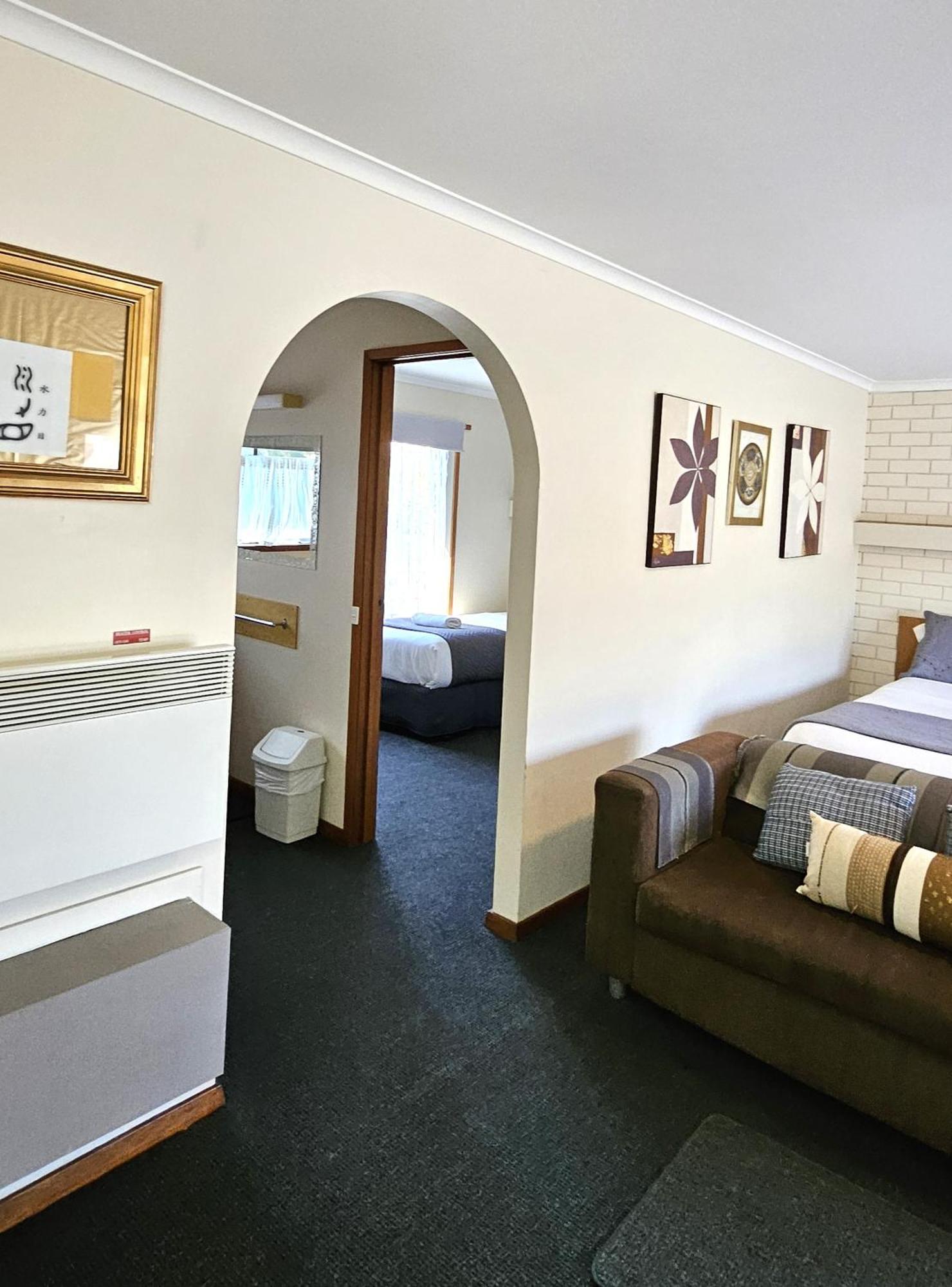 Alfred Motor Inn Ballarat Bagian luar foto
