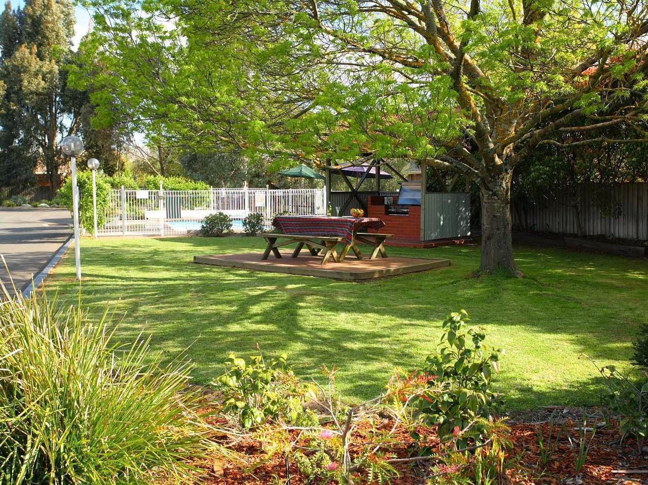 Alfred Motor Inn Ballarat Bagian luar foto