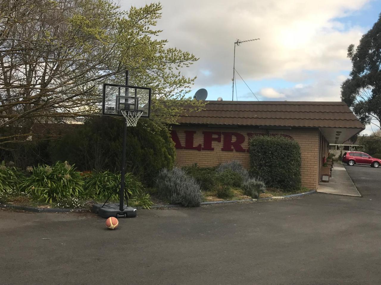 Alfred Motor Inn Ballarat Bagian luar foto