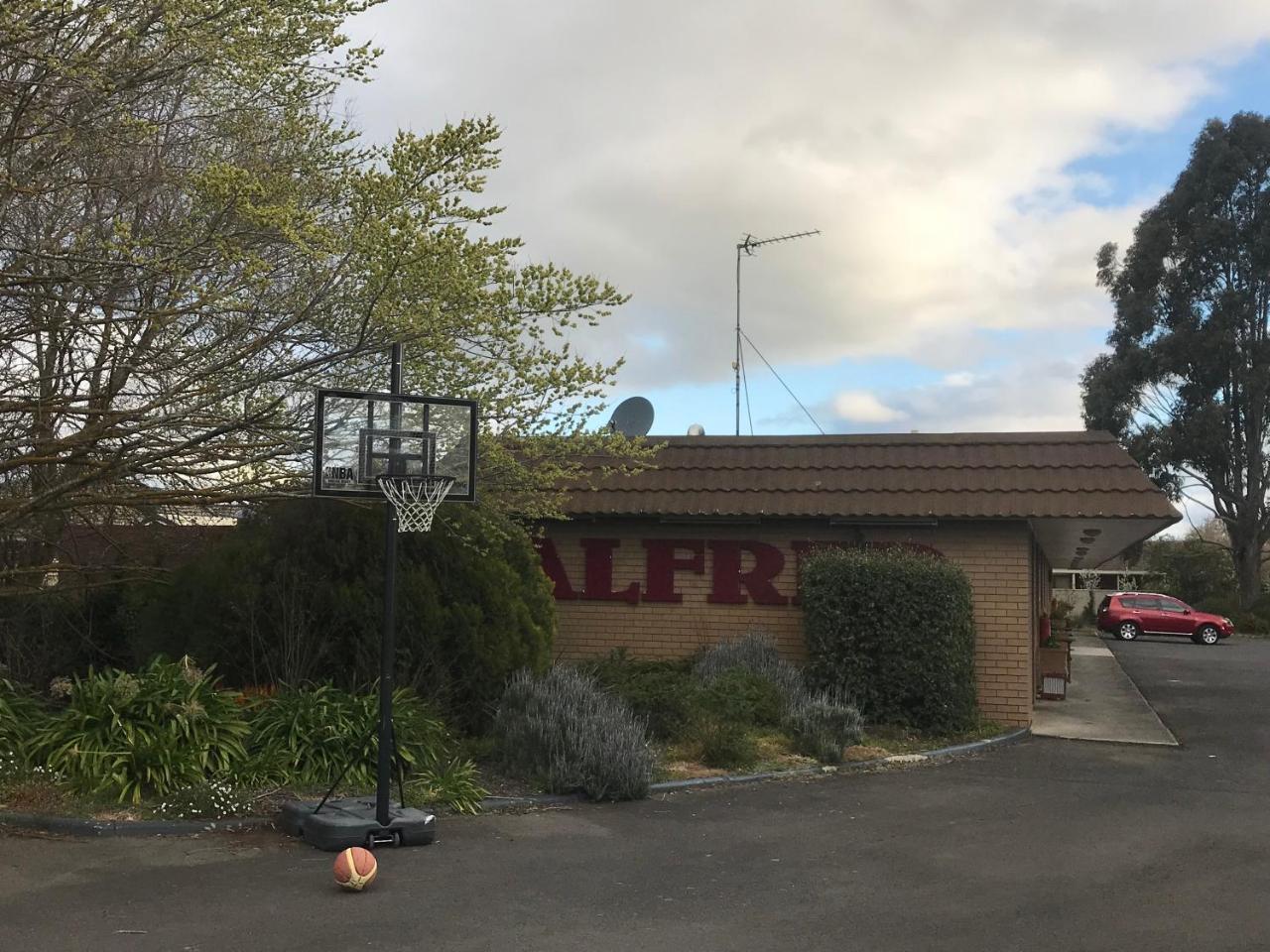 Alfred Motor Inn Ballarat Bagian luar foto
